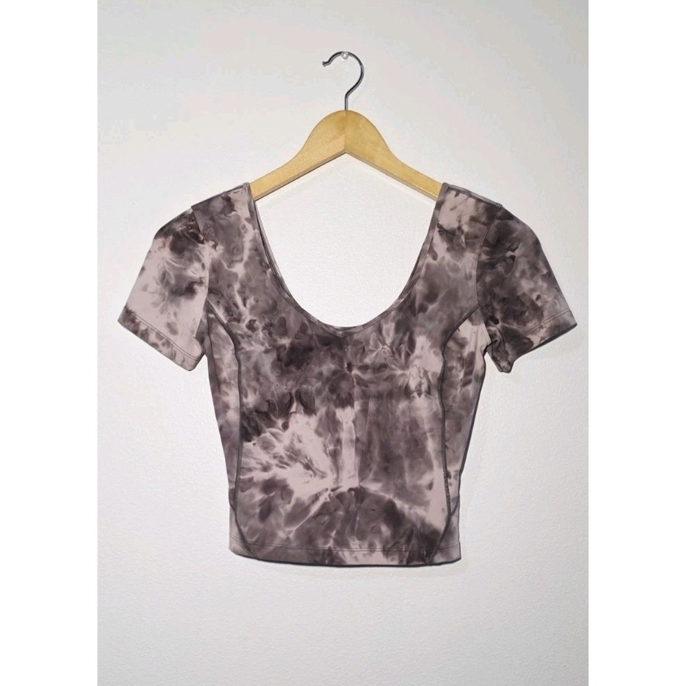 Lululemon Align T-Shirt Short Sleeve Crop Top Shirt Fitted Size 4 Diamond Dye
